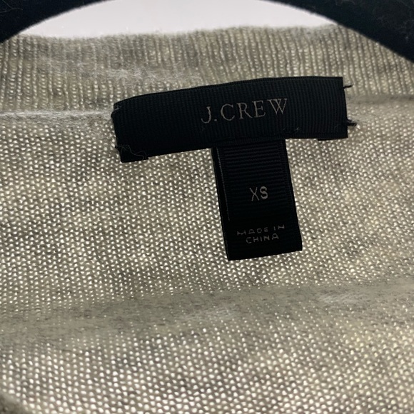 J.Crew XS Gray Pear Sweater - Picture 4 of 4